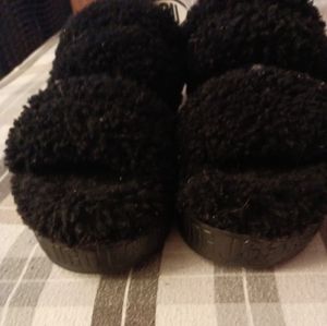 Uggs stack slippers sz 7 like new only worn  a few times